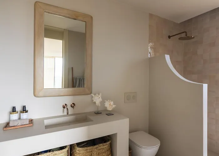 Gara Exclusive Luxury With Heated Pool Villa *