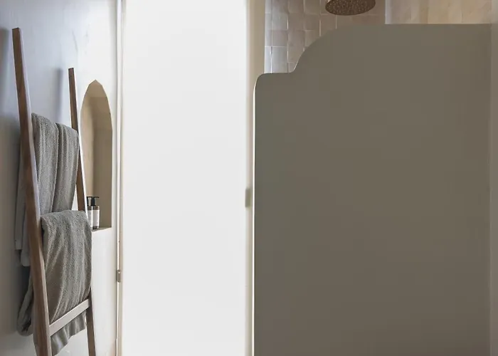 Gara Exclusive Luxury With Heated Pool ラハレス