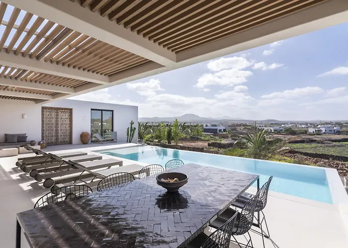 Gara Exclusive Luxury With Heated Pool ヴィラ *