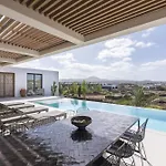 Gara Exclusive Luxury With Heated Pool Βίλα *