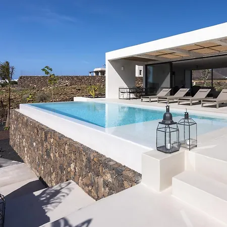 Gara Exclusive Luxury With Heated Pool *