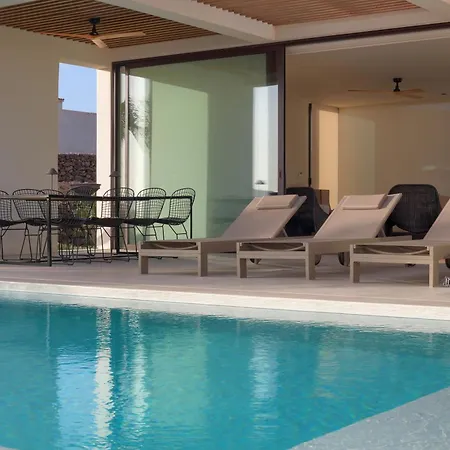 Gara Exclusive Luxury With Heated Pool Lajares