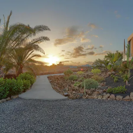Gara Exclusive Luxury With Heated Pool Lajares