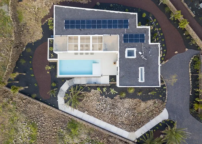 Villa Gara Exclusive Luxury With Heated Pool Lajares